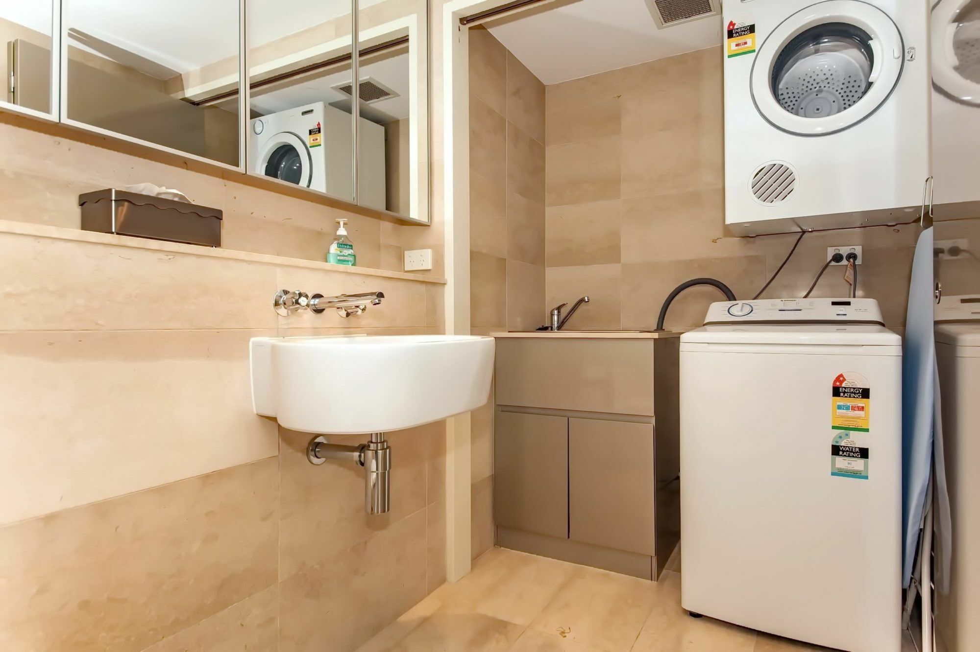 Appartamento Mantra Aqua, Penthouse 83/1A Tomaree Street Nelson Bay Esterno foto